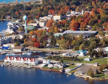 Lakefront houses, Pentwater Michigan